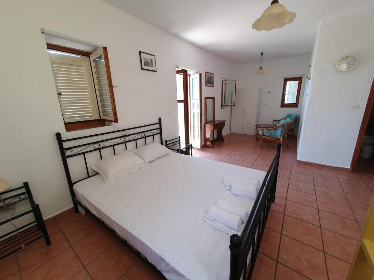 Stoupa Mani Tower Apartment Екстериор снимка