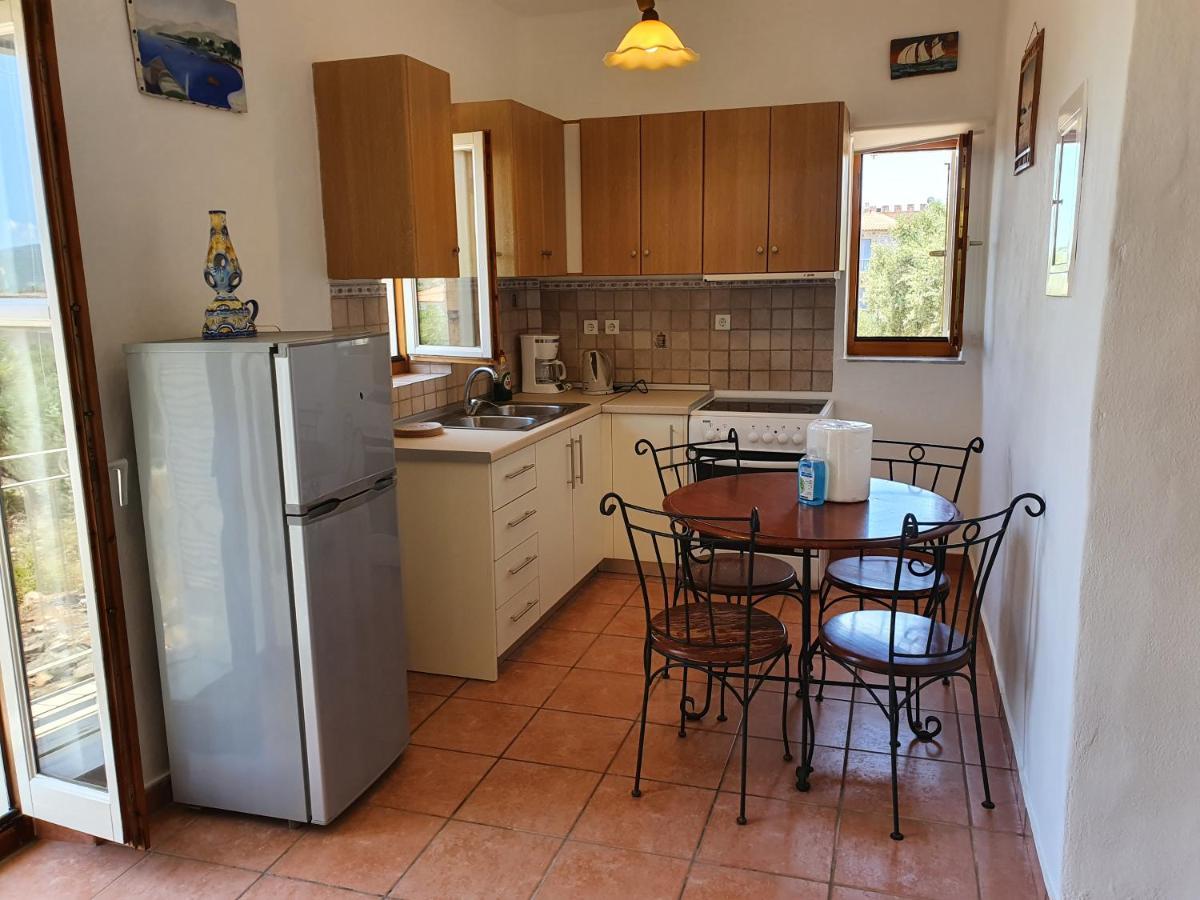 Stoupa Mani Tower Apartment Екстериор снимка